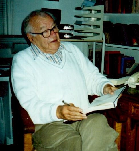 Sir Peter Horsley, Prince Philip’s former equerry who investigated UFO reports for the Duke, 1952-55, interviewed by the author at his home in Hampshire 2000 (Copyright David Clarke)